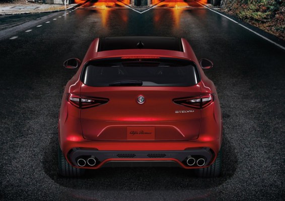 alfa-romeo-stelvio-1__