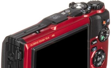 Excellent Olympus Tough TG-6 waterproof camera (up to 50 feet)