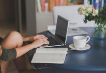 DIY – Clean A Laptop Screen at Your Home Clean A Laptop Screen