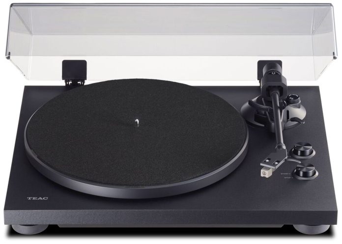 TEAC TN-280BT-A3 turntable: Bluetooth, Built-In Preamp, Stylish Design TEAC TN-280BT-A3 turntable