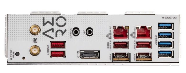 GIGABYTE TRX50 AERO D