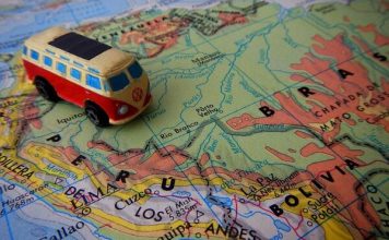 Simultaneous Localization and Mapping – review Localization and Mapping