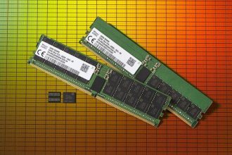 First DDR5 DRAM