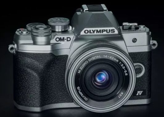 Olympus E-M10 Mark IV