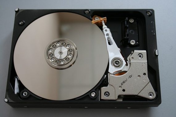 SSD vs. HDD